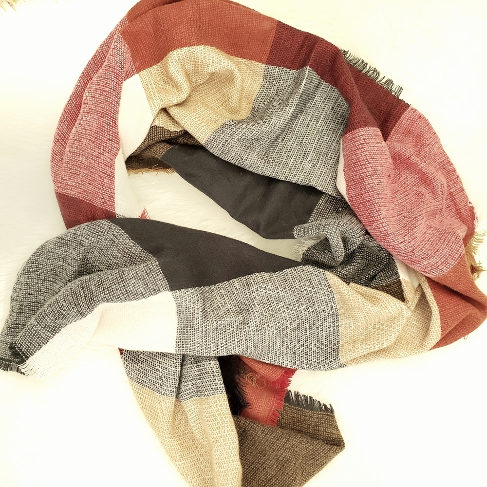 Plaid blanket scarf 30in.by 80in.Gorgeous!